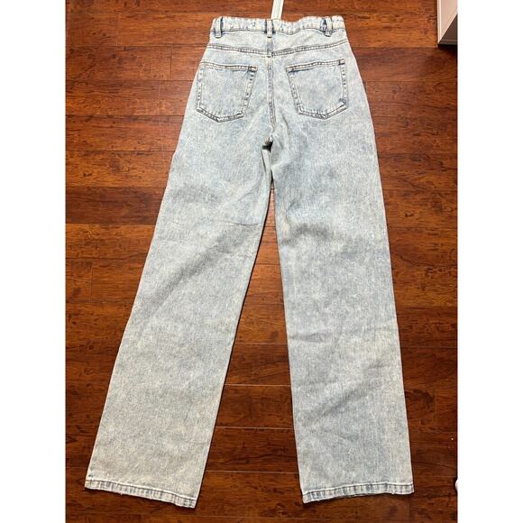 NWT Highway Jeans Light Wash High Rise Distressed Front Size 5 wide straight leg - Picture 9 of 9